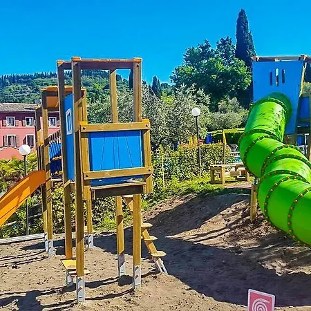 Serenella バルドリーノ